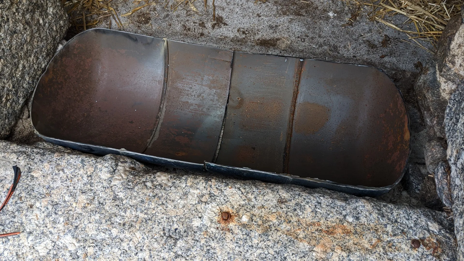 Trying the cut up gas bottle in place