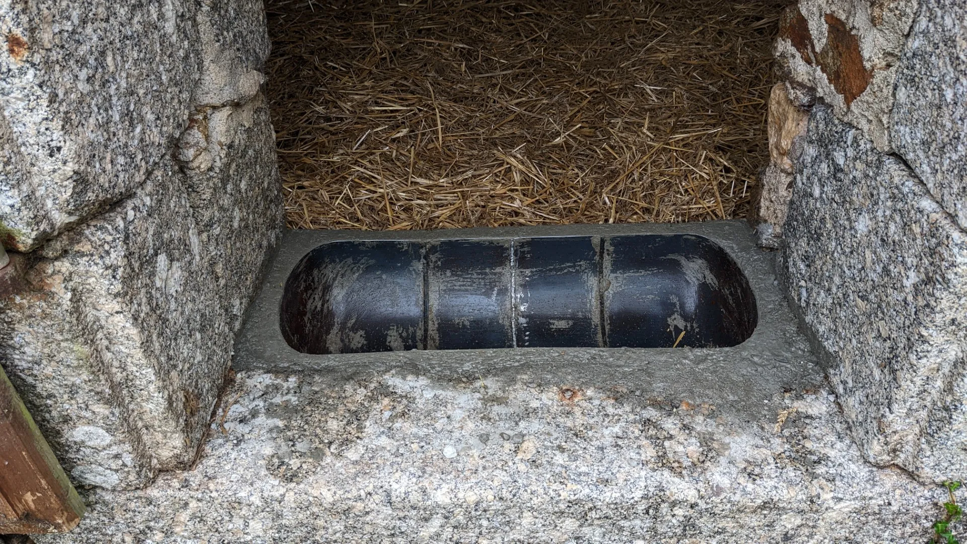 diy gas bottle feeding trough finished