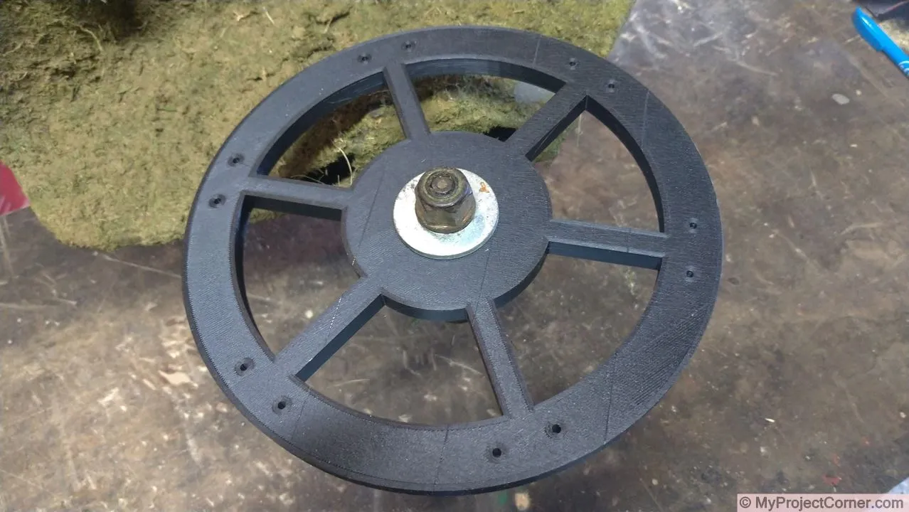 3D printed scarifier mounted on strimmer