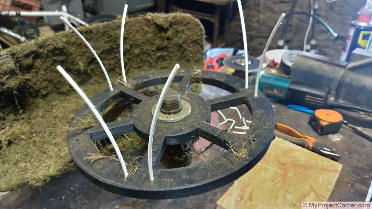 Using long tines in 3D printed lawn scarifier