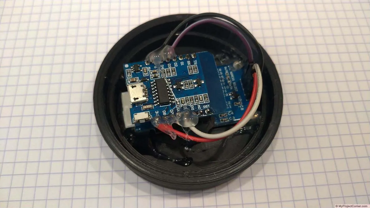 Assembling the temp and humidity components in the case