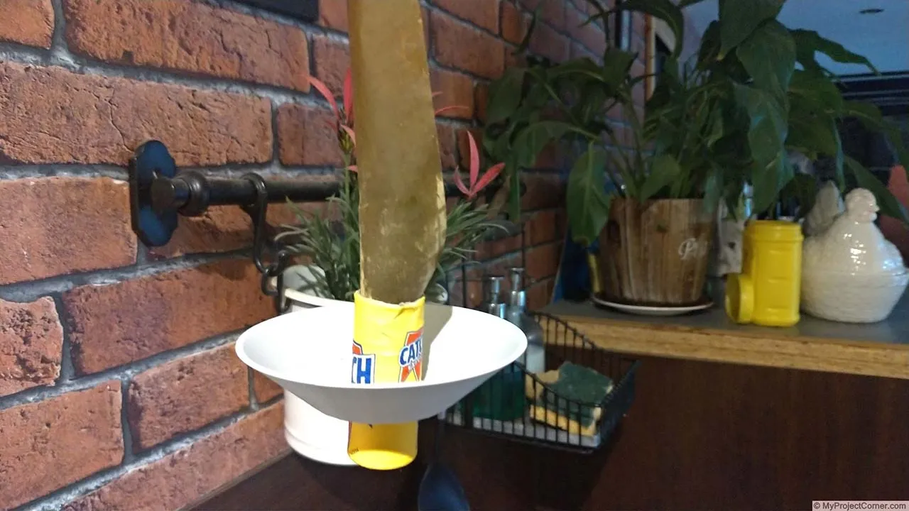 3d printed sticky dead fly catcher hung up
